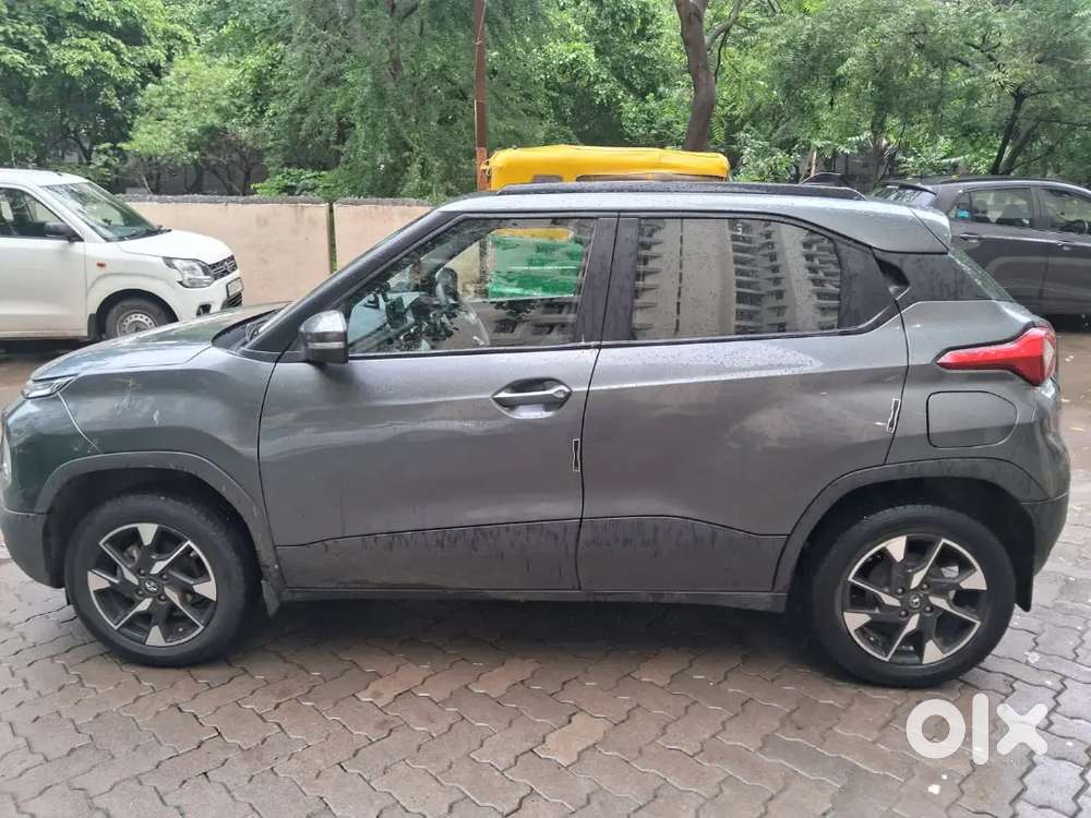 Tata Punch Dazzle Sunroof 2023