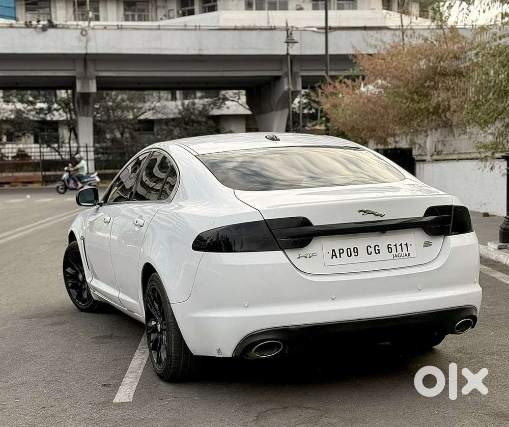 Jaguar Xf 2011 Diesel 82000 Km Driven