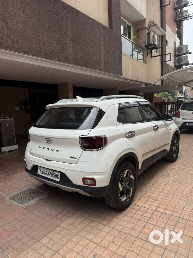 Hyundai Venue 1.0 Sx (o) Turbo Dct, 2019, Petrol