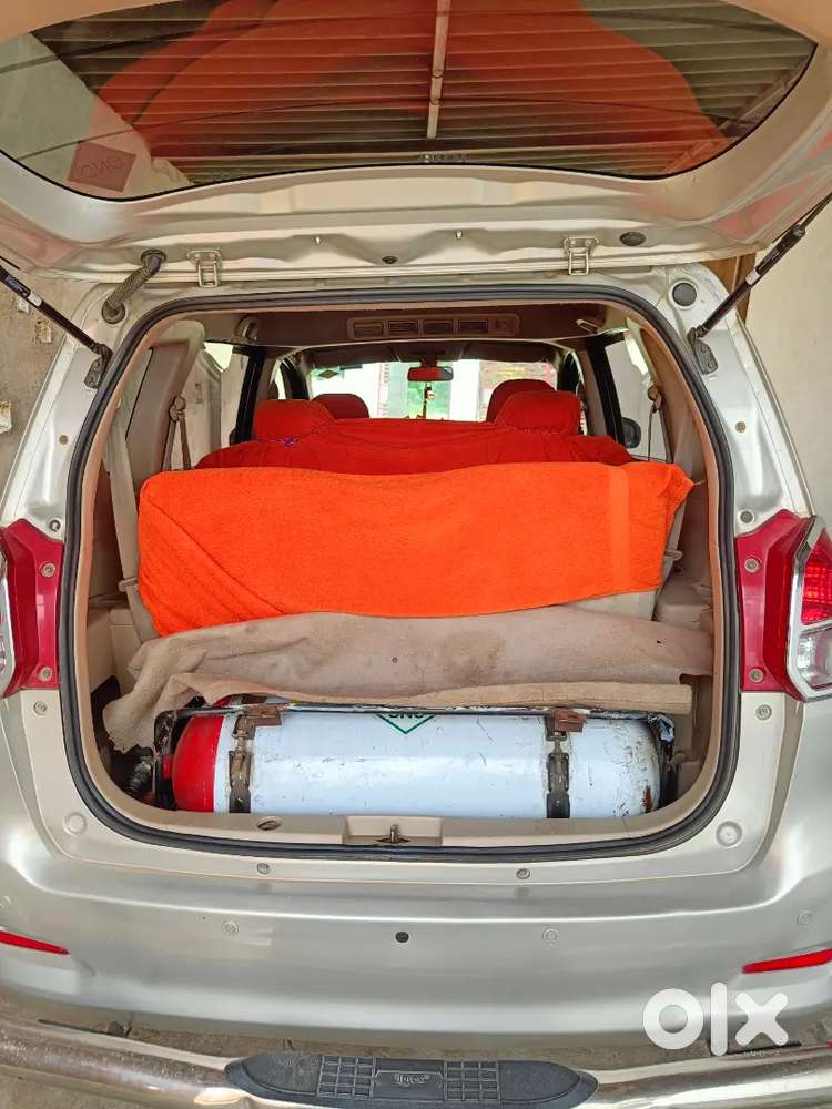 Maruti Suzuki Ertiga 2017 Cng