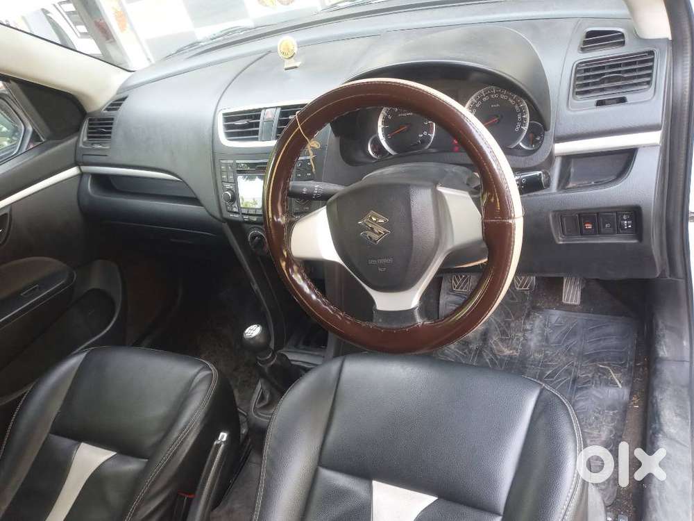 Maruti Swift Vxi (petrol) 2017