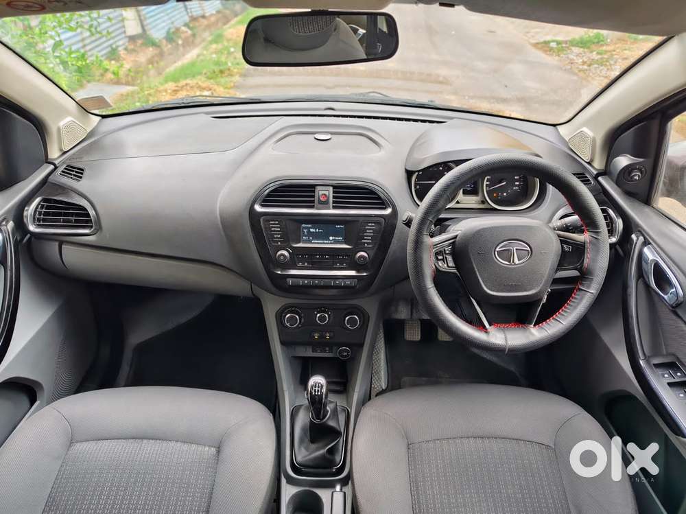 Tata Tigor, 2017, Petrol
