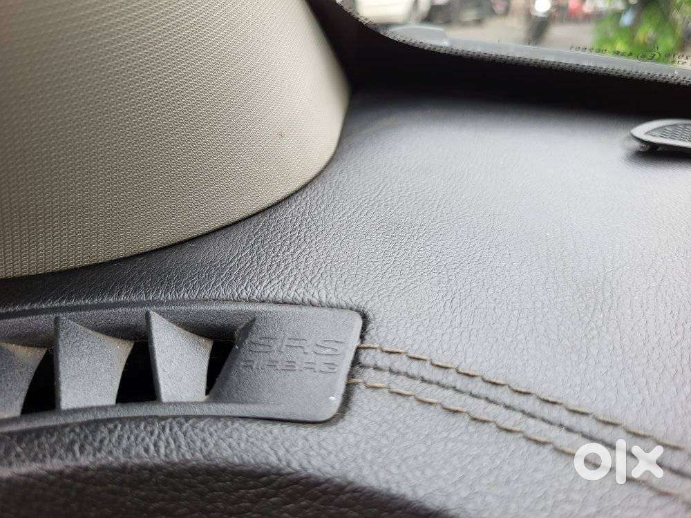 Mahindra Xuv500 W11 Option, 2021, Petrol