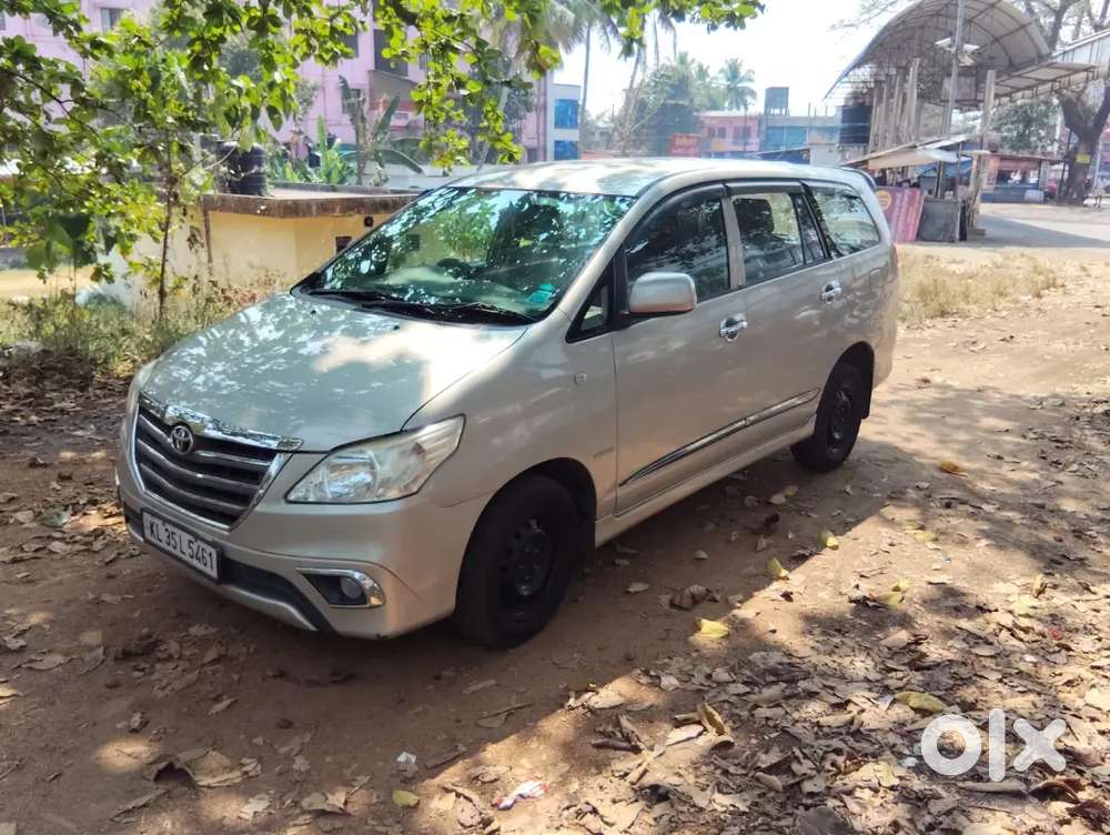 Toyota Innova 2013 Diesel 135000 Km Driven