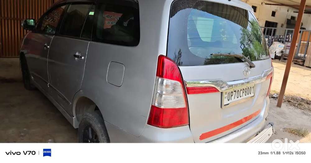 Toyota Innova 2014 Diesel 135500 Km Driven