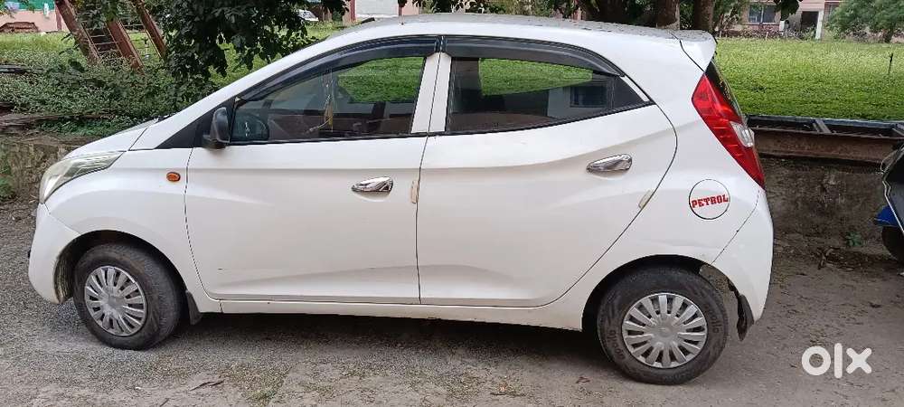 Hyundai Eon 2013 Petrol Well Maintained