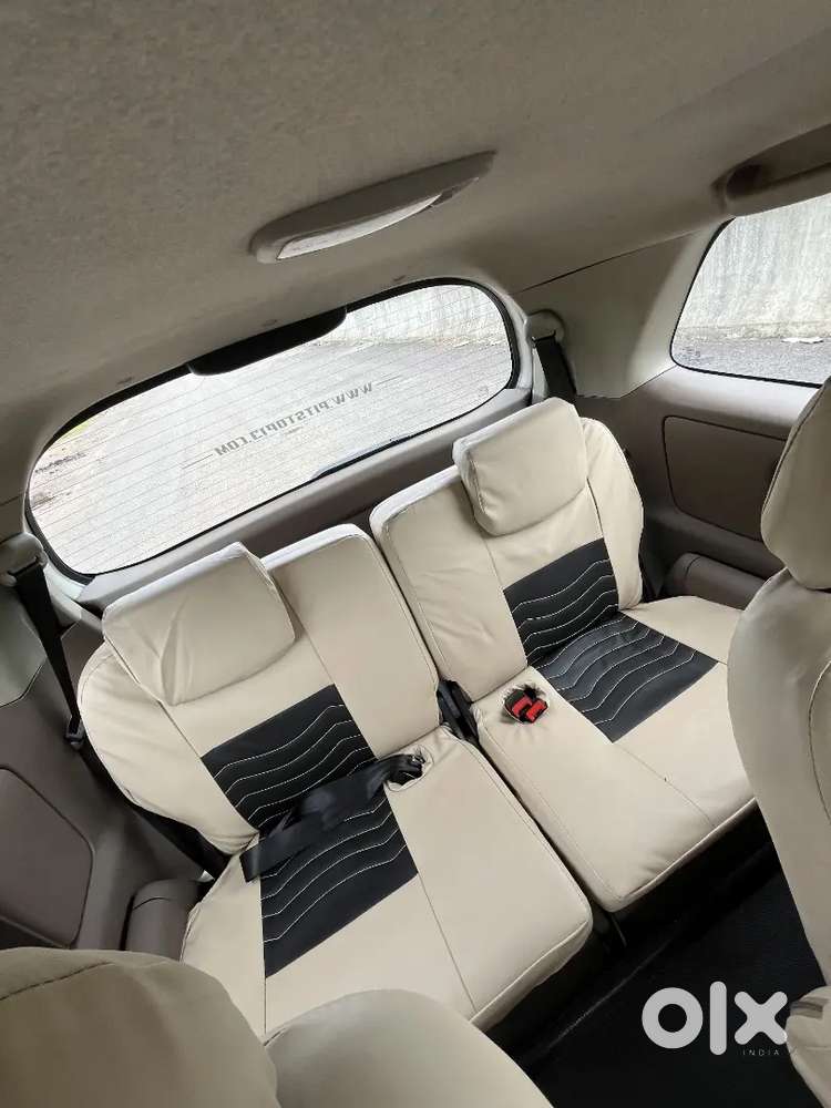 2015 Toyota Innova 2.5 V Intercooler ( Noc Rate)