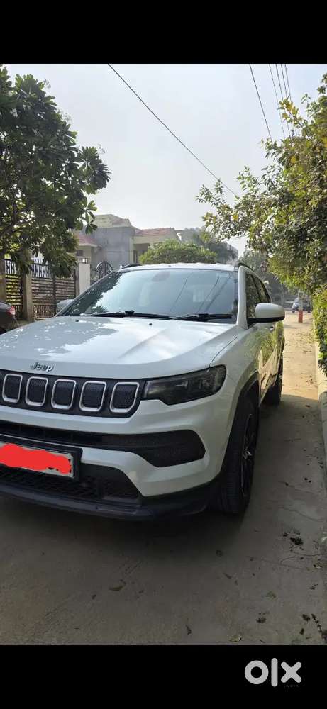 White Jeep Compass Automatic (petrol) 1.4 Turbo