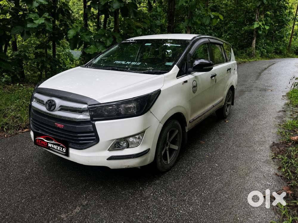 Toyota Innova Crysta 2.4 G Plus Mt, 2017, Diesel