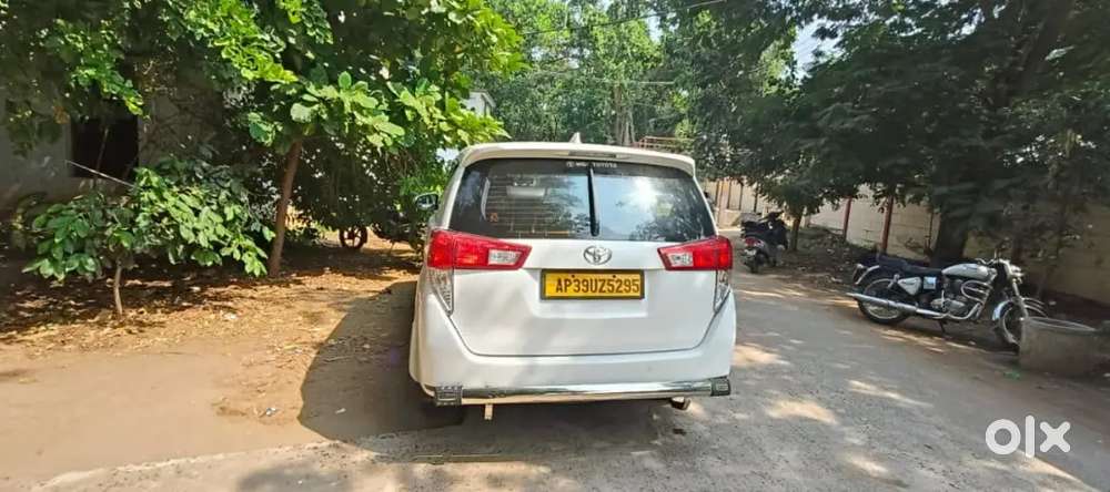 Toyota Innova Crysta 2019 Diesel 80000 Km Driven