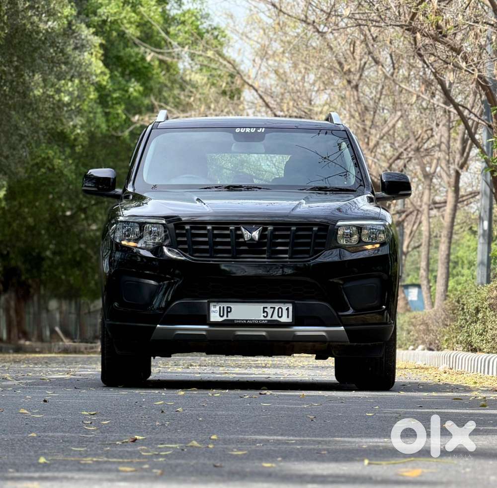 Mahindra Scorpio N Z2 Petrol Mt 7 Str, 2024, Petrol