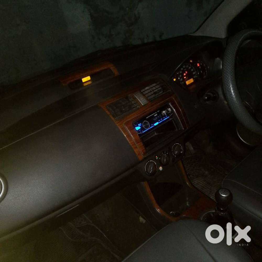 Maruti Suzuki Swift (2009)