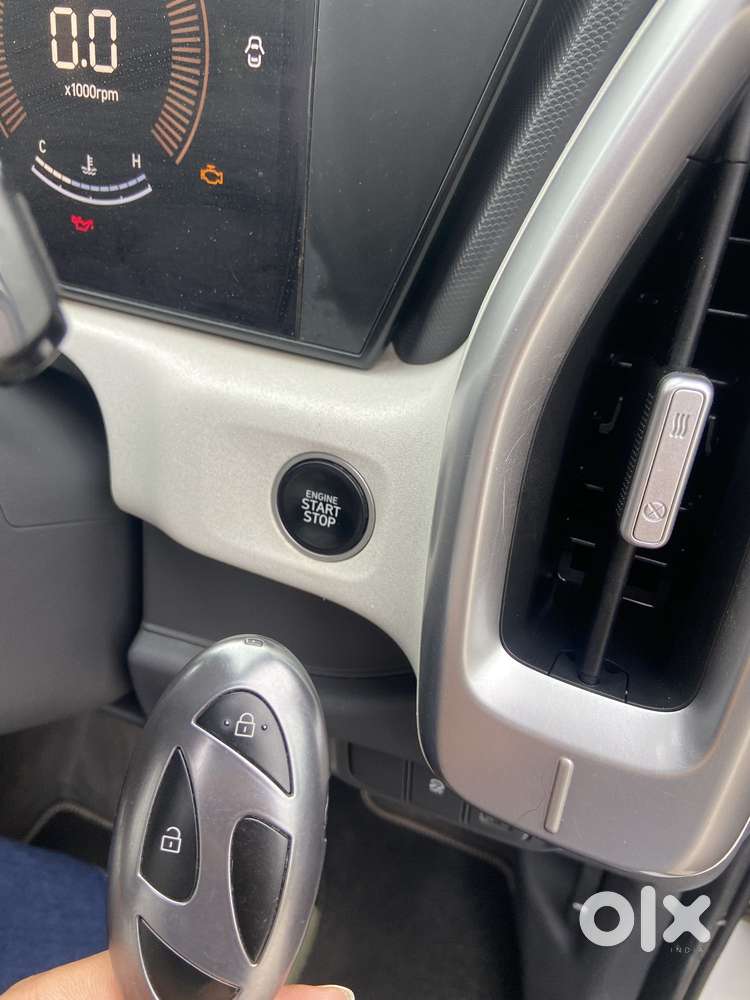 Hyundai New Venue Se, 2025, Petrol