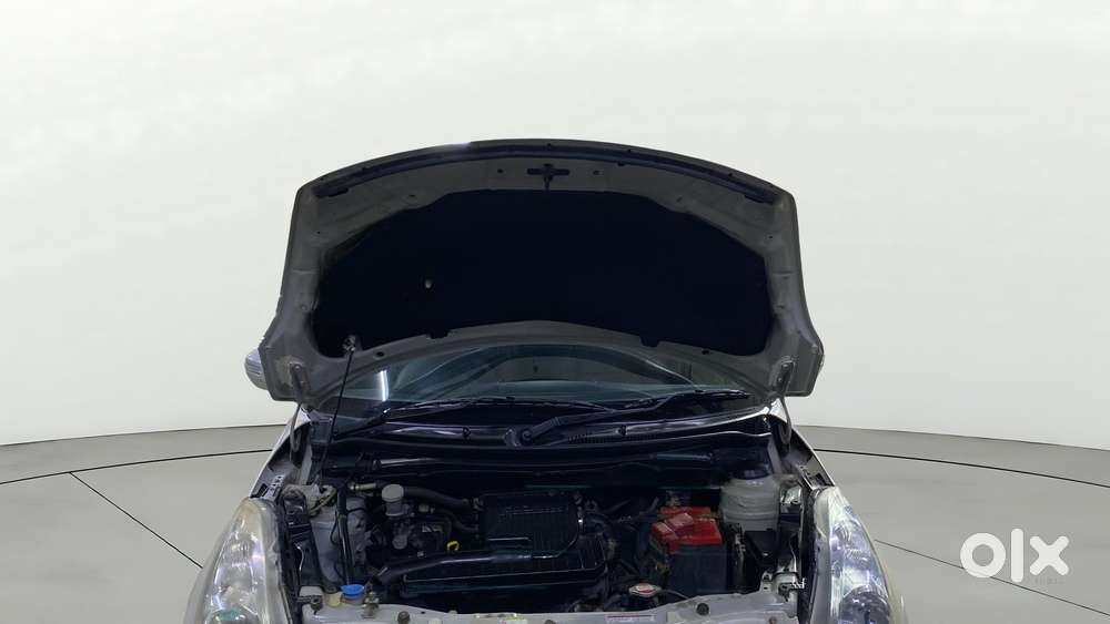 Maruti Suzuki Swift Vxi, 2017, Petrol