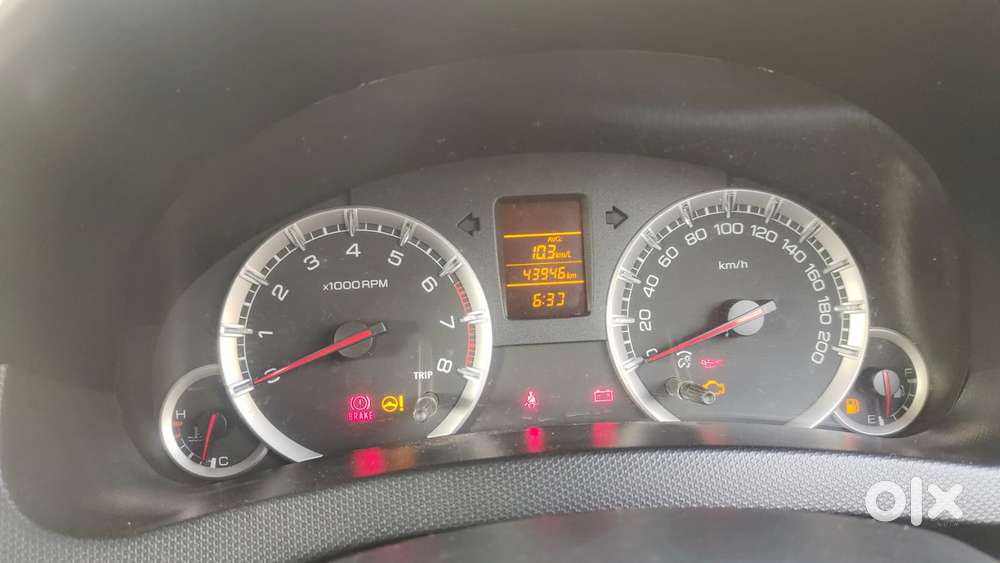 Maruti Suzuki Swift Vxi + Manual, 2012, Petrol