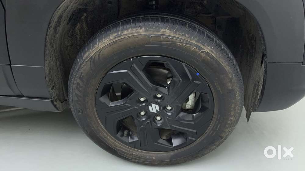 Maruti Suzuki Vitara Brezza 1.5 Zxi At, 2024, Petrol