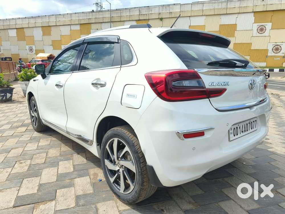 Toyota Glanza 1.2 V Amt, 2023, Petrol