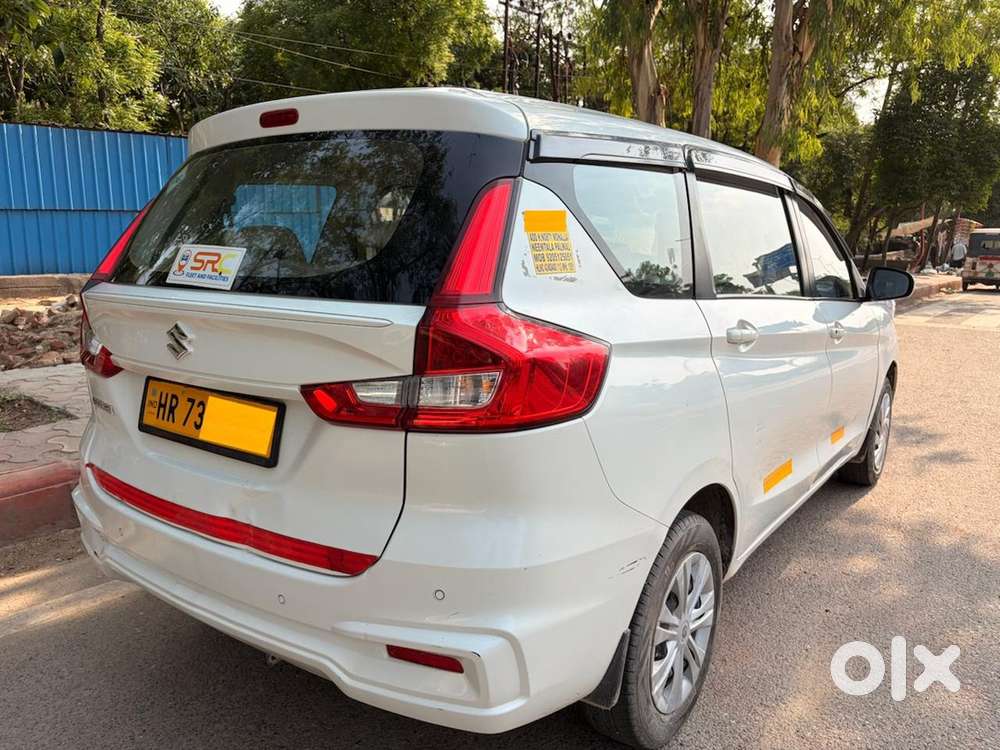 Maruti Ertiga Vxi 2025
