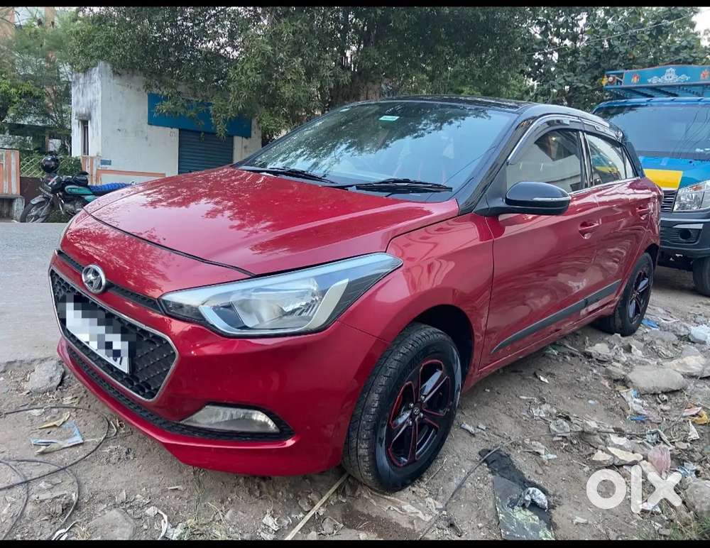Hyundai Elite I20 2016 Diesel 122000 Km Driven