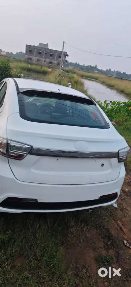 Tata Tigor Xe Petrol Manual 6 Years