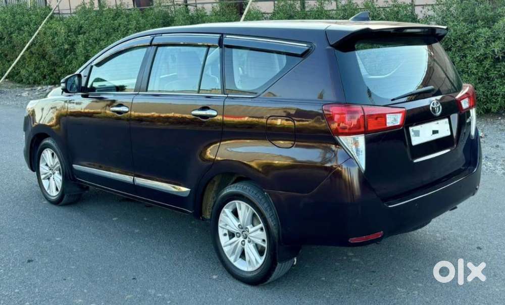 Toyota Innova Crysta 2.8z Automatic, 2018, Diesel