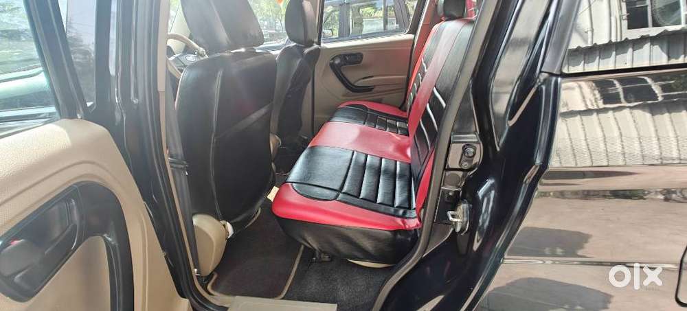 Mahindra Tuv 300 T6 Plus, 2016, Diesel