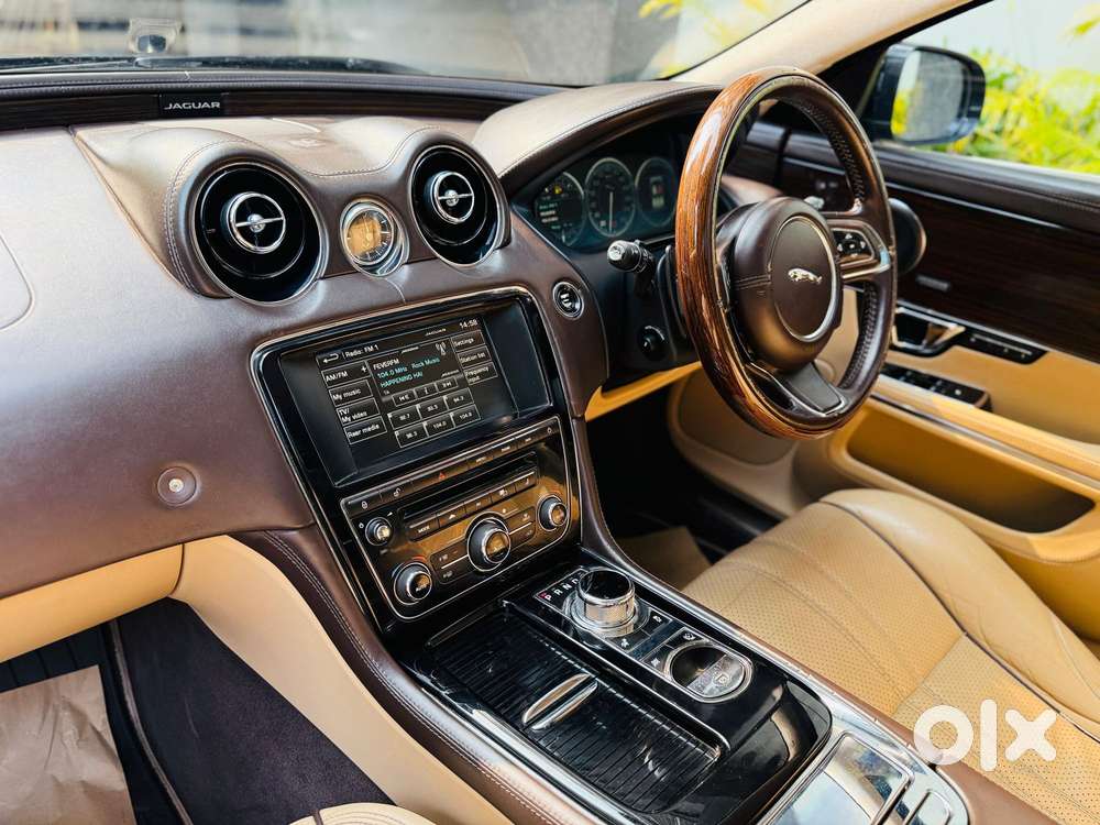 Jaguar Xj 2.0l Portfolio, 2014, Petrol