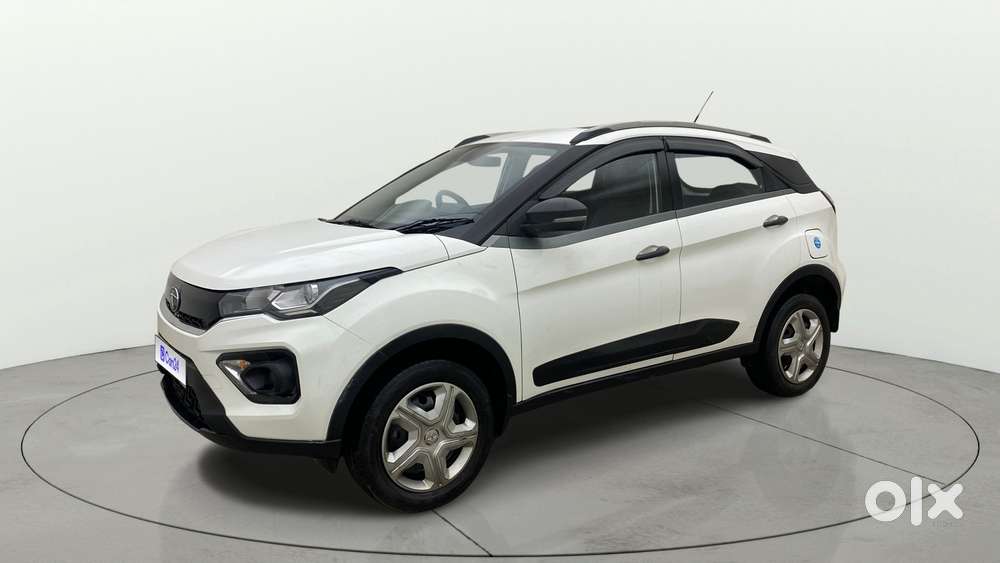 Tata Nexon 1.2 Revotron Xm (s), 2021, Petrol