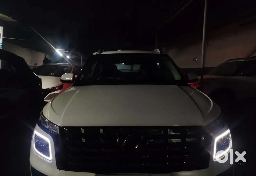 Hyundai Venue 2022 Petrol Well Maintained