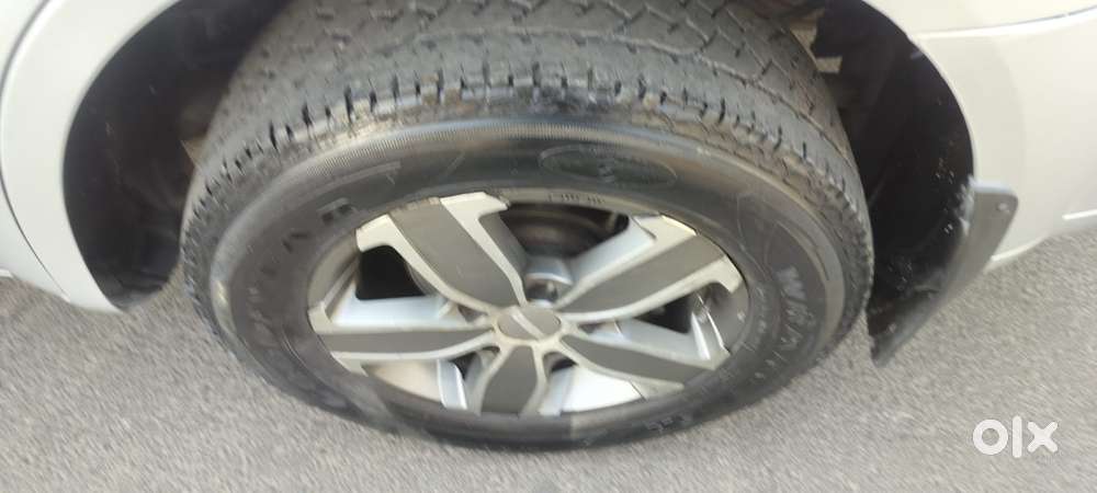 Mahindra Xuv500 W4, 2015, Diesel