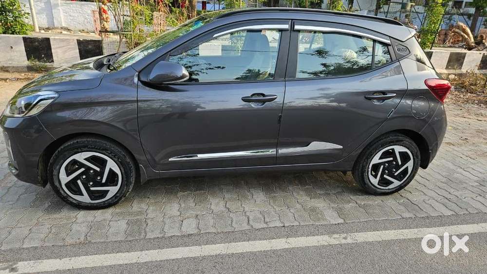 Hyundai Grand I10 Nios Petrol Sportz 2025 April 1 Owner 4000 Driven