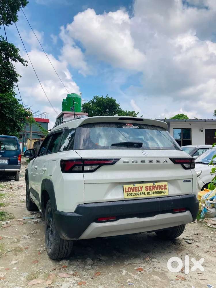 Maruti Suzuki Brezza Zxi S-cng, 2022, Petrol