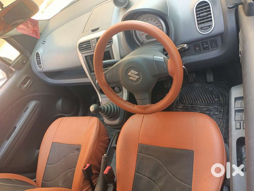 Maruti Suzuki Ritz Vxi, 2012, Petrol