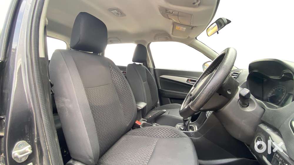 Maruti Suzuki Brezza 1.5 Zxi Smart Hybrid, 2022, Petrol