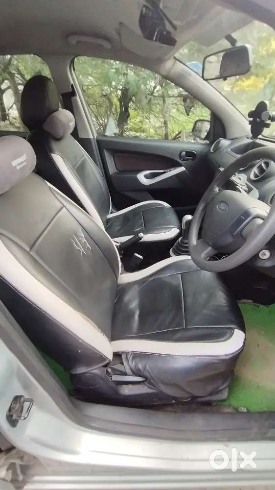 Ford Figo 2011 Petrol 71112 Km Driven
