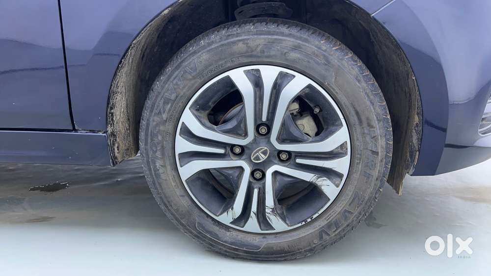 Tata Tiago 1.2 Revotron Xt Option, 2023, Petrol