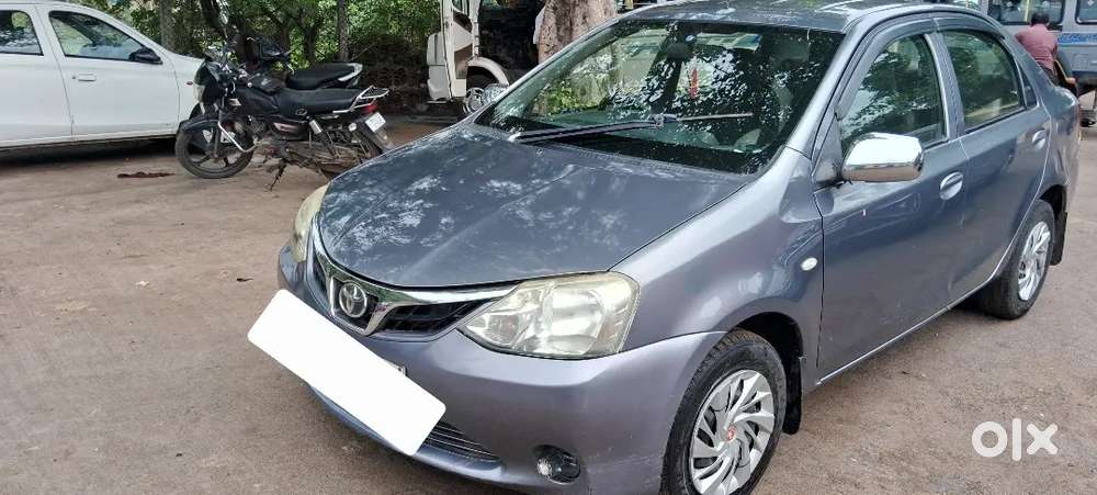 Toyota Etios 
Modle 2017
Peper Clear Fuel Diesel ️ 
Full Original Con