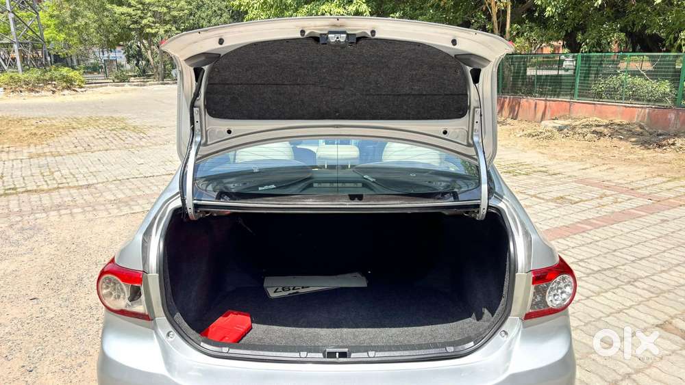 Toyota Corolla Altis Vl, 2011, Petrol