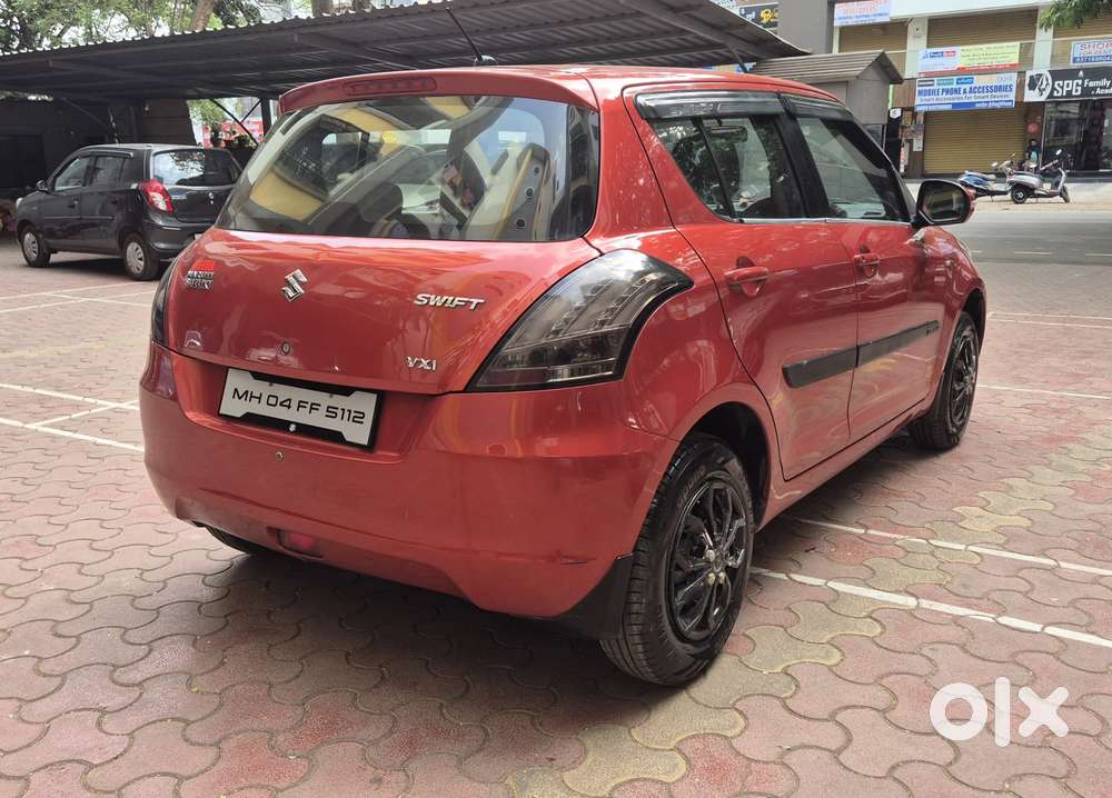 Maruti Suzuki Swift 2011-2014 Vxi, 2012, Petrol