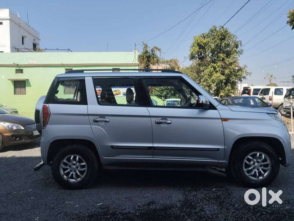 Mahindra Tuv 300 T8 Amt (automatic), 2016, Diesel