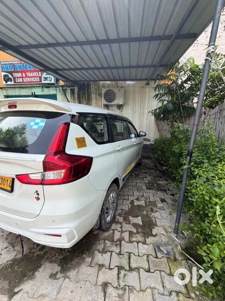 Maruti Ertiga Vxi 2025