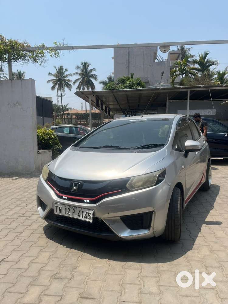 Honda Jazz 2016 Diesel Well Maintained