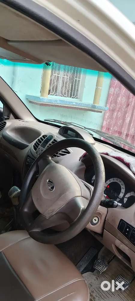 Mahindra Xylo 2.5 D2 2011