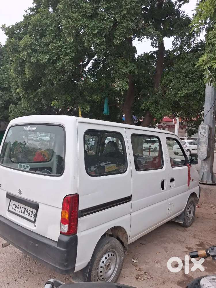 Maruti Suzuki Eeco 2023 Variant