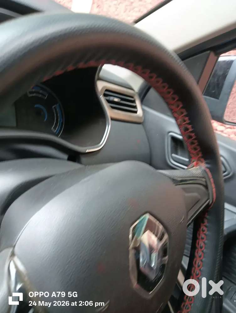 Renault Kiger 2022 Petrol 5300 Km Run Only