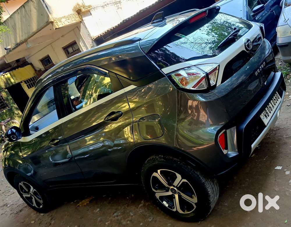 Tata Nexon 1.2 Revotron Xza Plus (o) Amt, 2022, Petrol