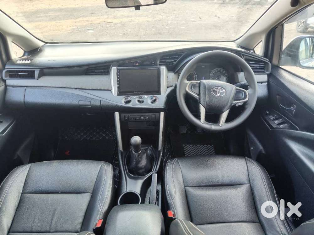 Toyota Innova Crysta 2.4 G Mt, 2017, Diesel