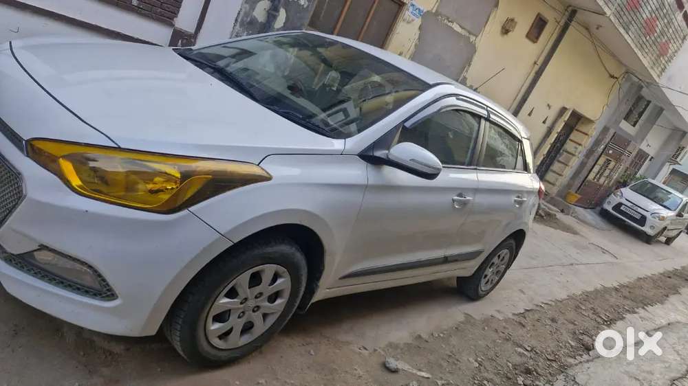 Hyundai I20 2017 Petrol 66000 Km Driven