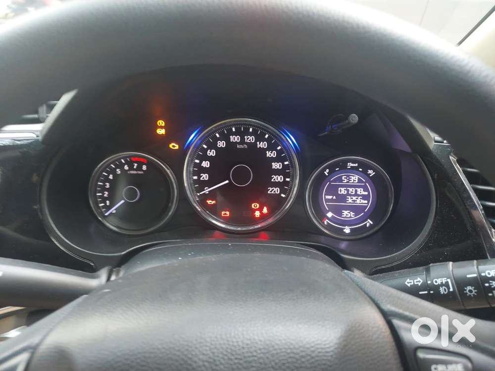 Honda City V Mt Exclusive, 2022, Petrol