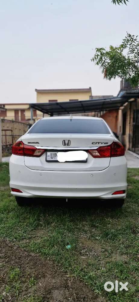 Honda City Vx (o) Sunroof Automatic Top End Model